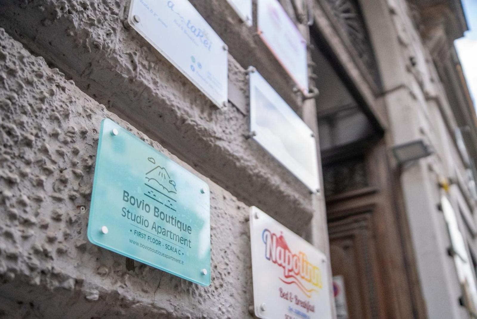Bovio Boutique Studio Apartment Nápoles Exterior foto