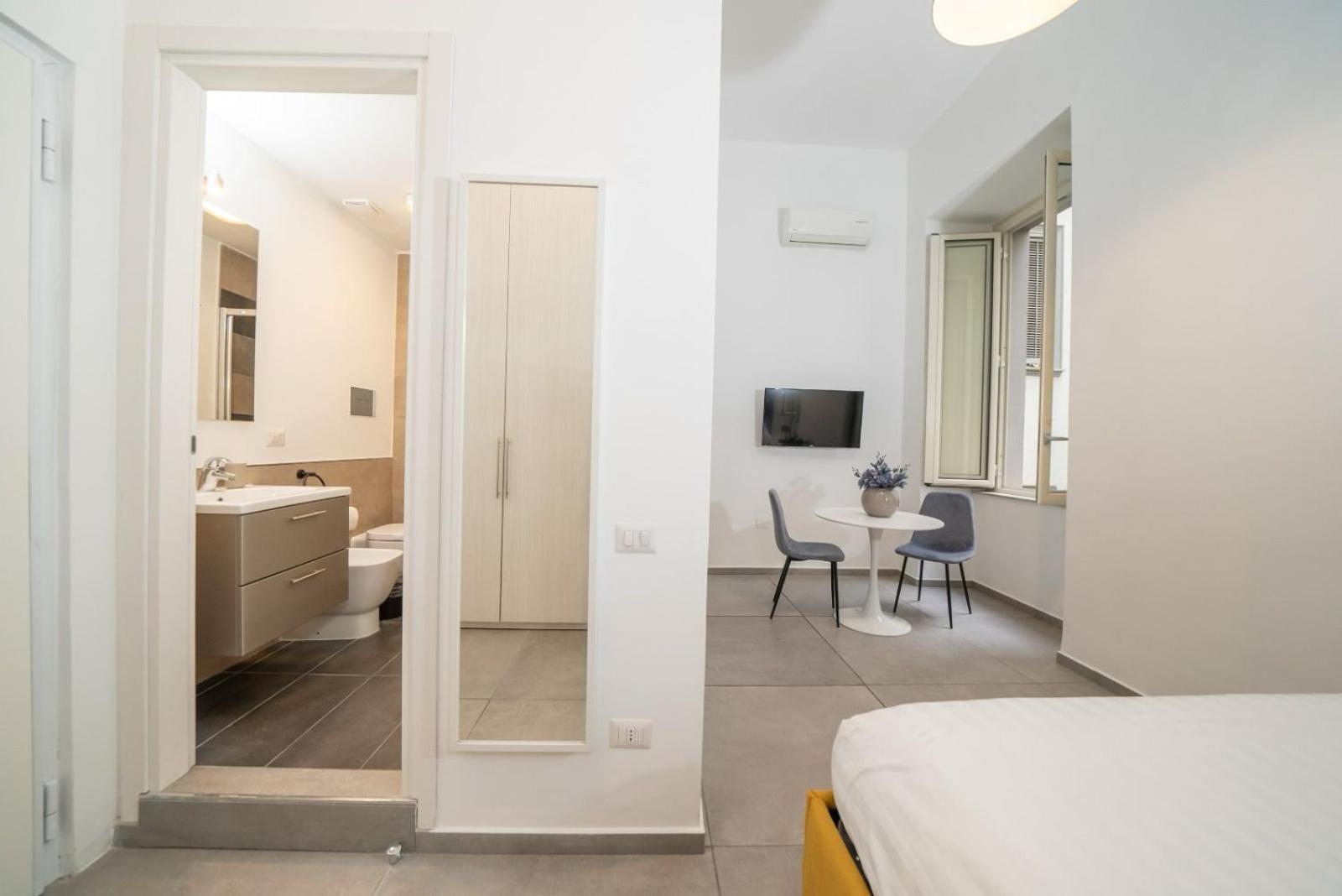 Bovio Boutique Studio Apartment Nápoles Habitación foto